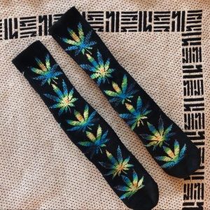 HUF weed socks